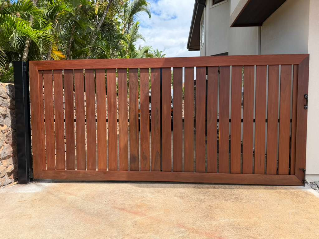 Vertical Picket Hardwood Driveway Gate — Maui